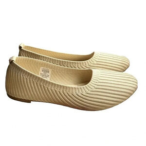 DANSKIN* Women’s Nude Lightweight Comfort Knit Ballerina Flats Size 8.5